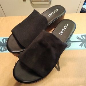 Report - Platform Sandal Size 8.5